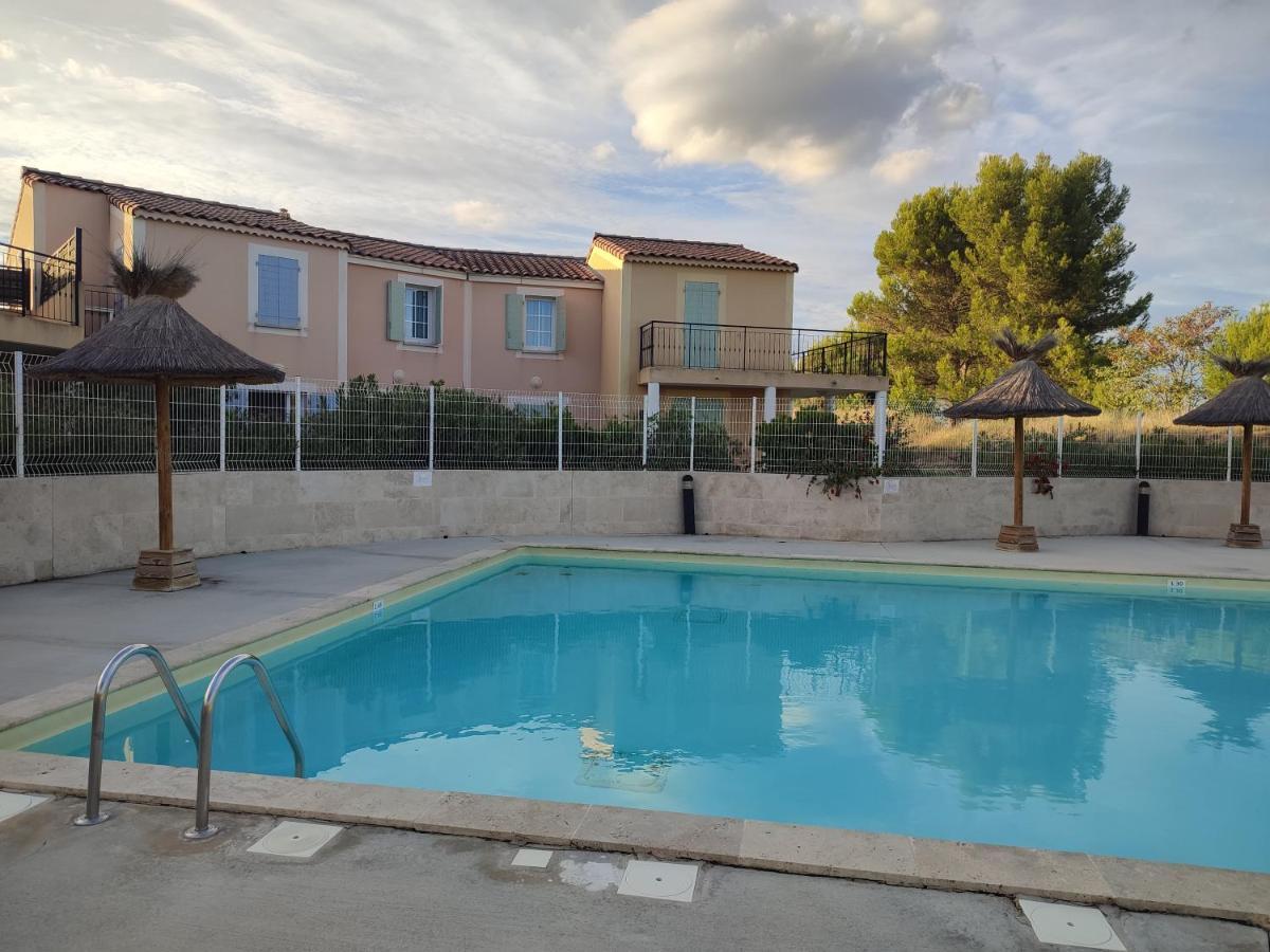 L'Arbois - T2 Avec Piscine Entre Aix Et Marseille Apartment Cabries Bagian luar foto